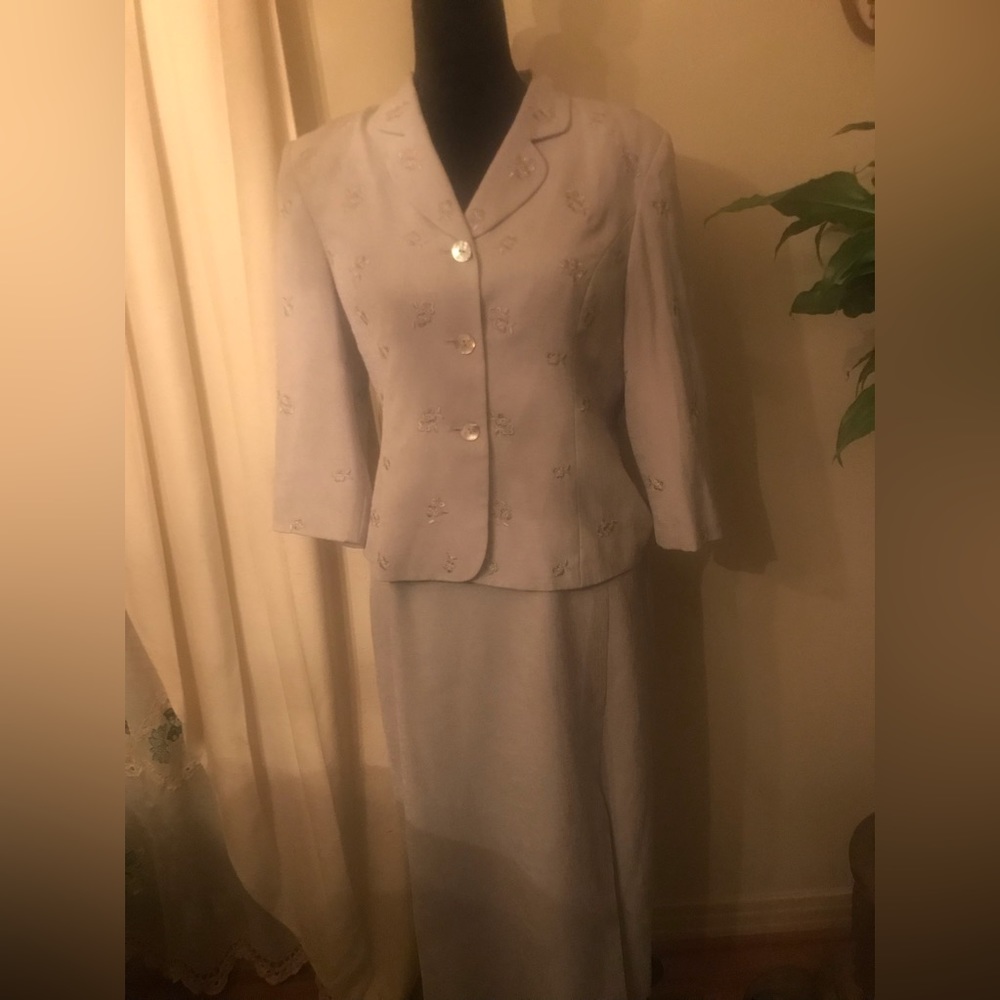 Kasper Suit ASL.